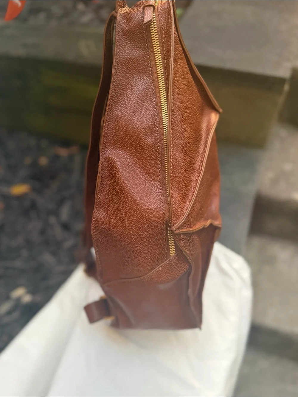 Gorgeous large leather Hammitt Bob backpack beautiful condition dustbag included